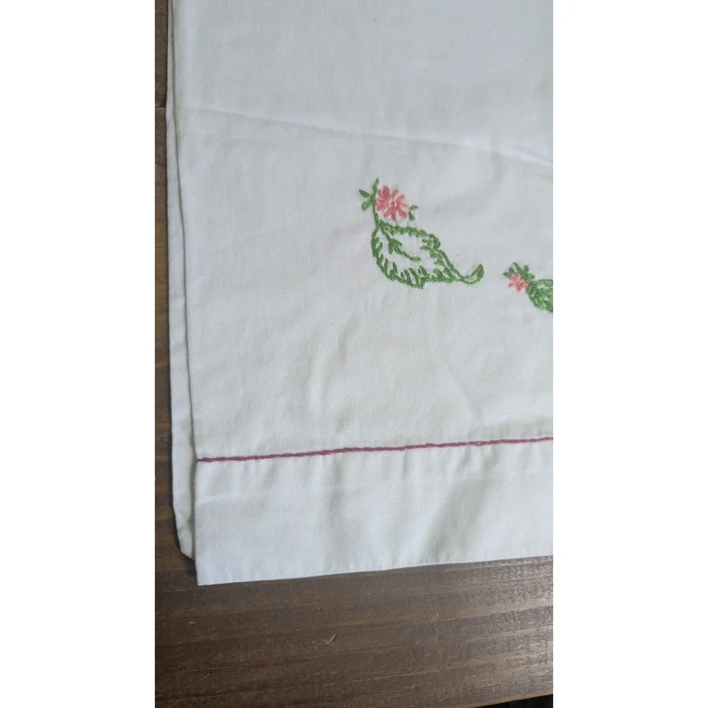 Vintage Hand Embroidered Floral White Pillowcase Pink Green Leaf Cottage‎ 31x17
